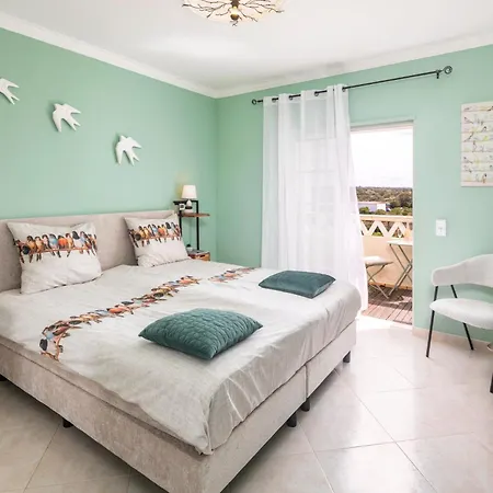 Beautiful Townhouse In Downtown * Ferragudo (Faro)