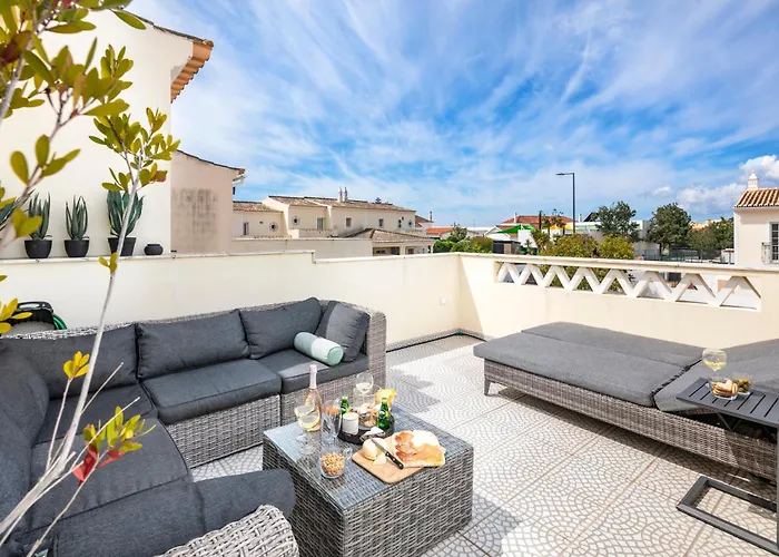 Beautiful Townhouse In Downtown Nyaraló Ferragudo